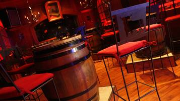 Bar (in der Unterkunft)