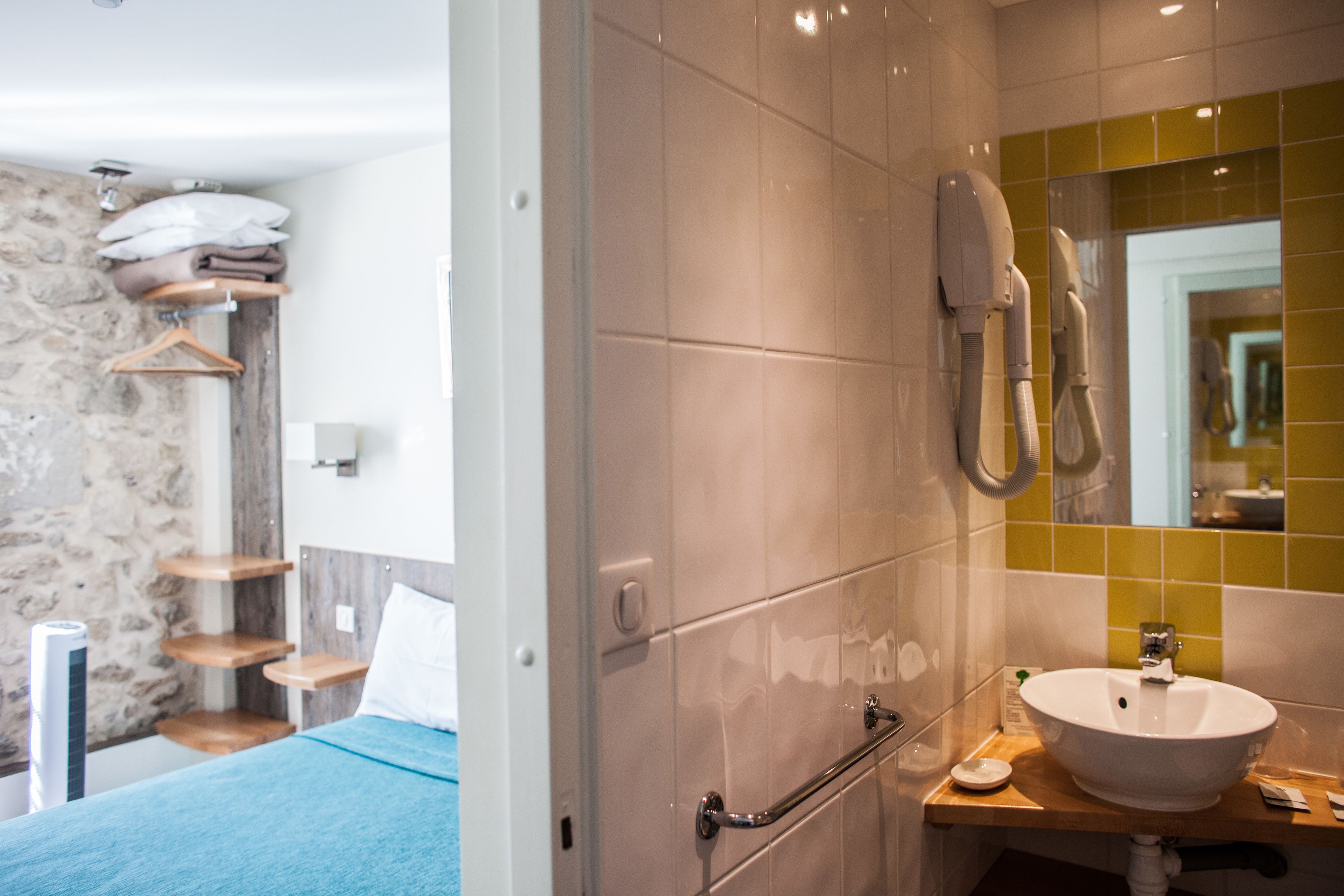 standard room | individually decorated, individually furnished, desk, soundproofing