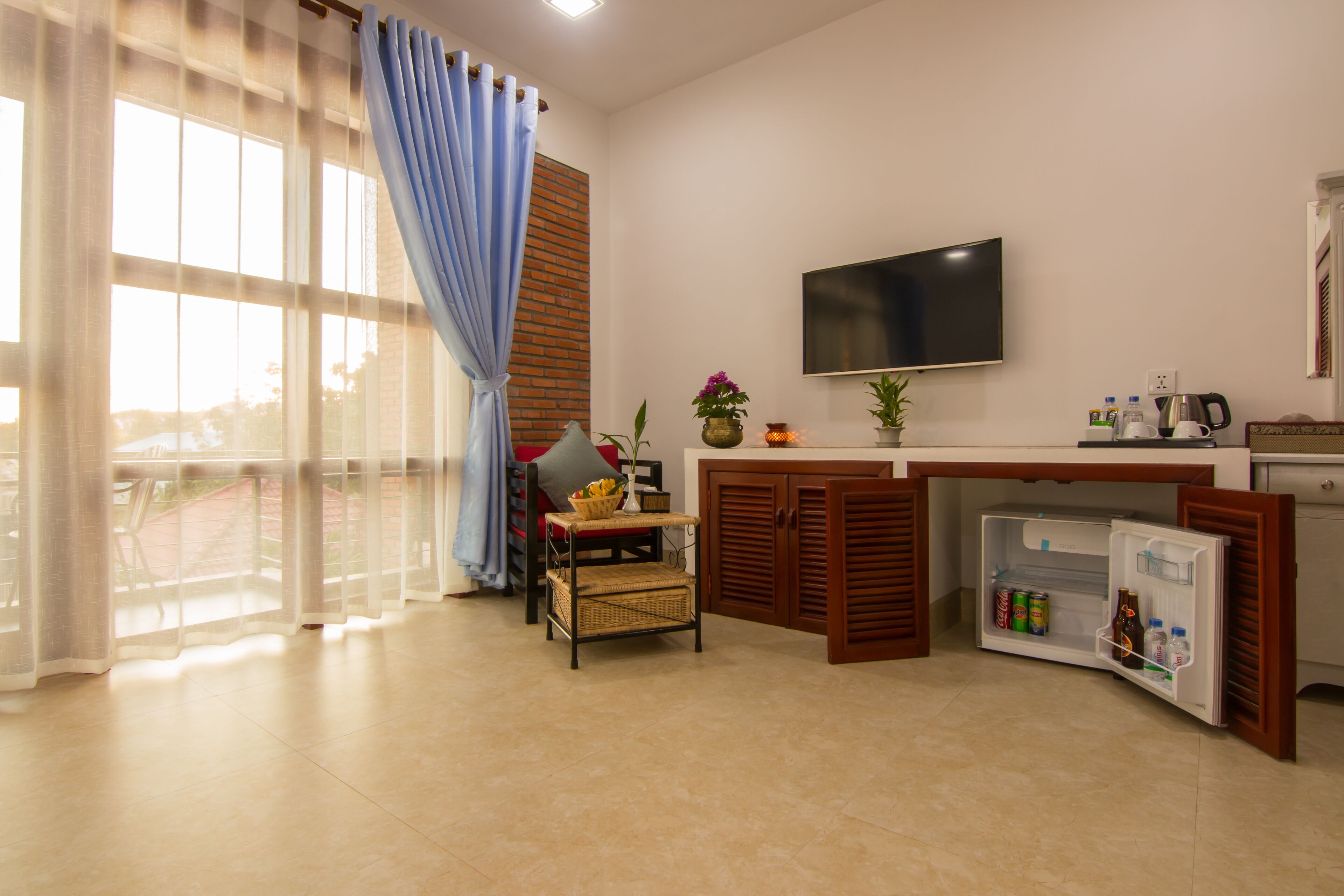 premium bedding, minibar, in-room safe, individually decorated