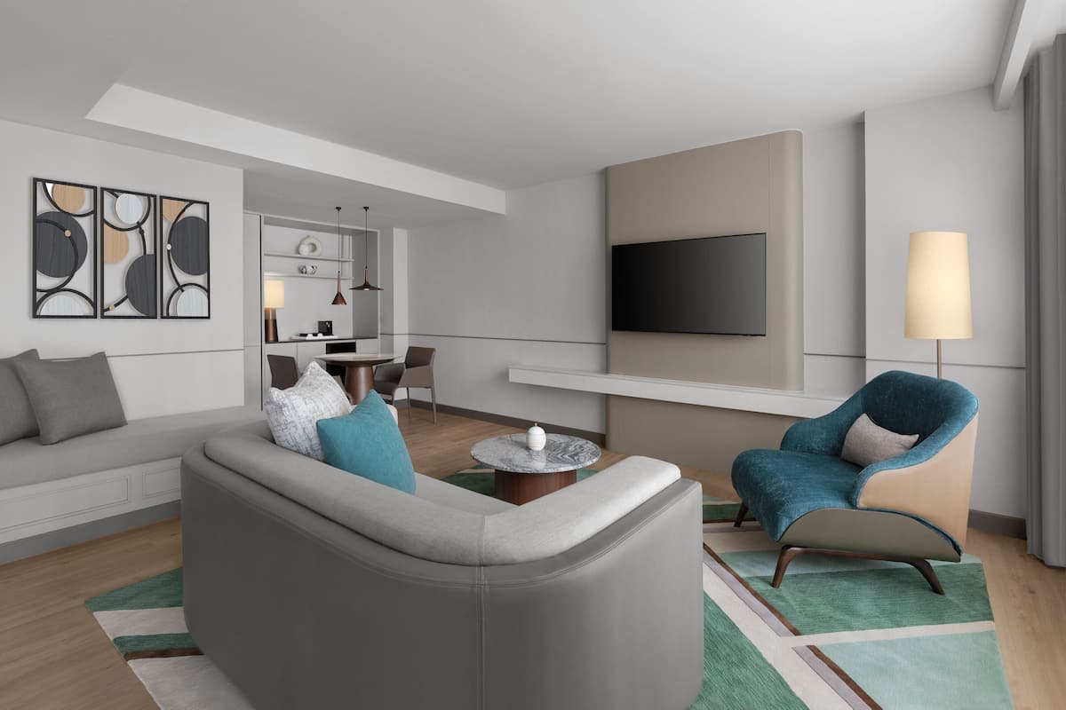 Suite, 1 chambre | Salle de séjour