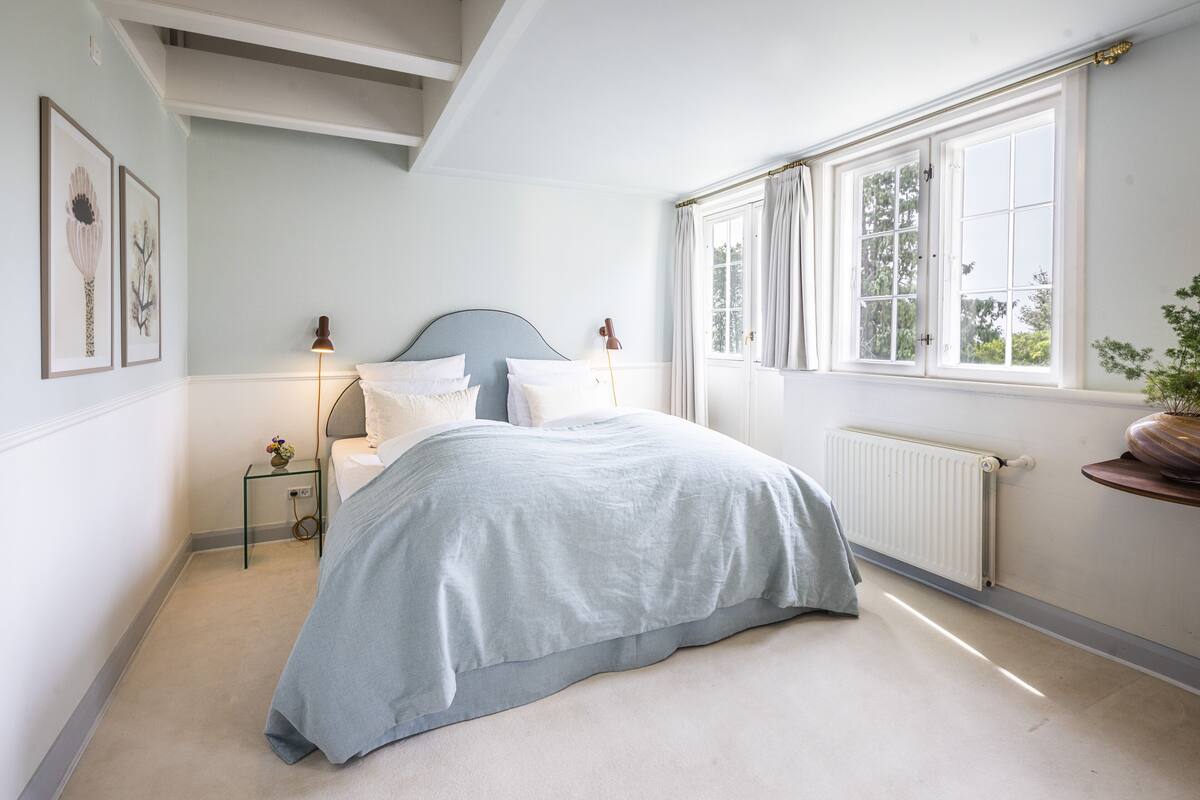 superior-dobbeltværelse i hovedhuset | in-room safe, desk, iron/ironing board, free wifi