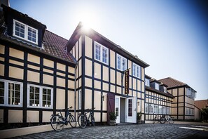 Front of property - Molskroen (Ebeltoft)