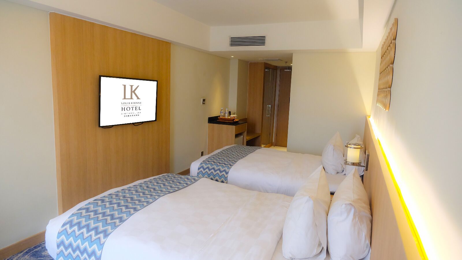 Premium bedding, in-room safe, desk, free wired internet