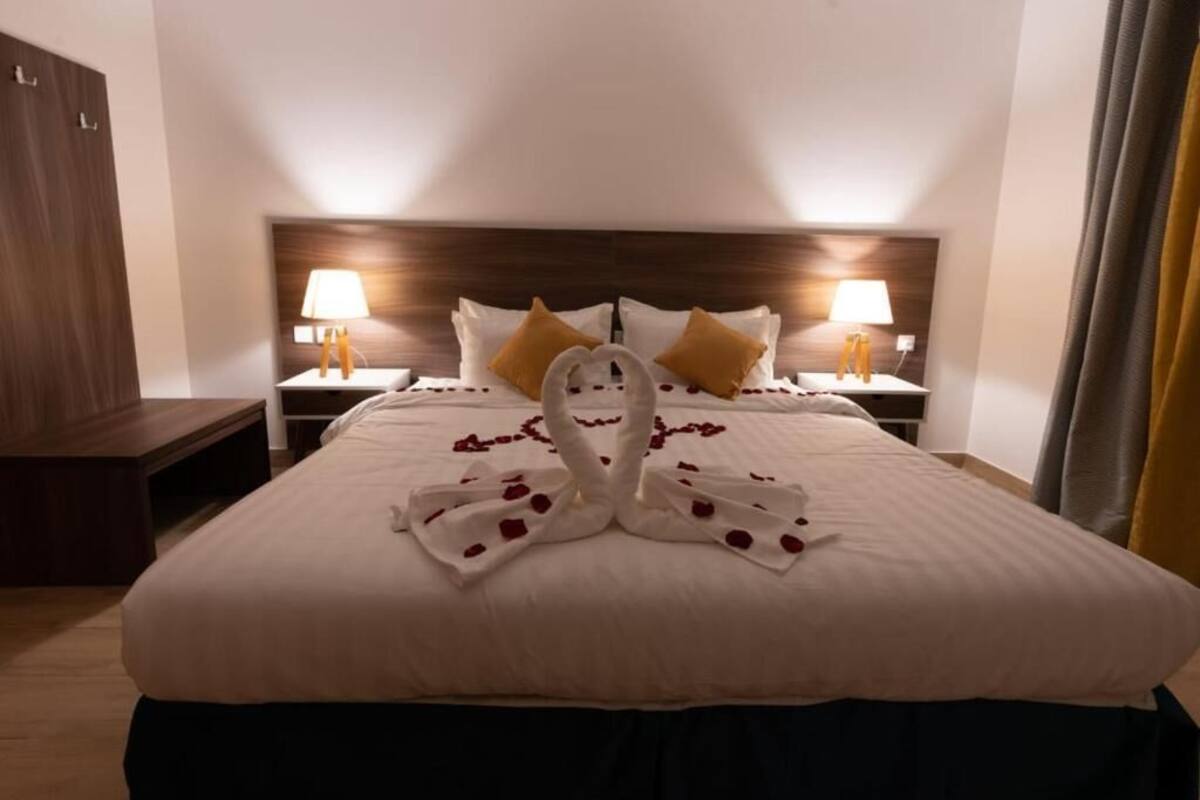 4 Schlafzimmer, hochwertige Bettwaren, kostenloses WLAN