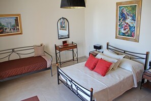 In-room safe, free cribs/infant beds, free WiFi
