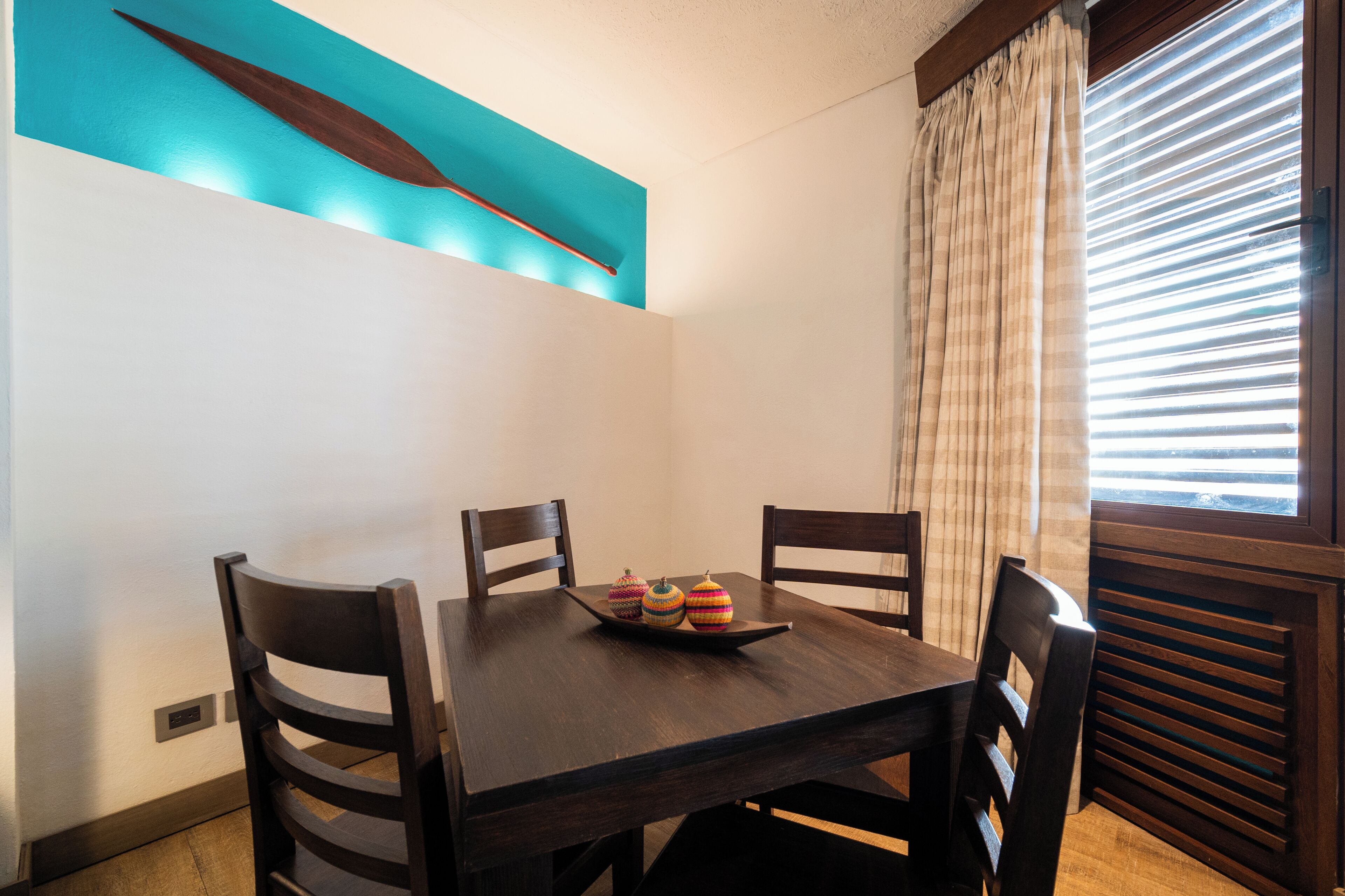 junior double room, 1 king bed | 1 bedroom, premium bedding, minibar, in-room safe