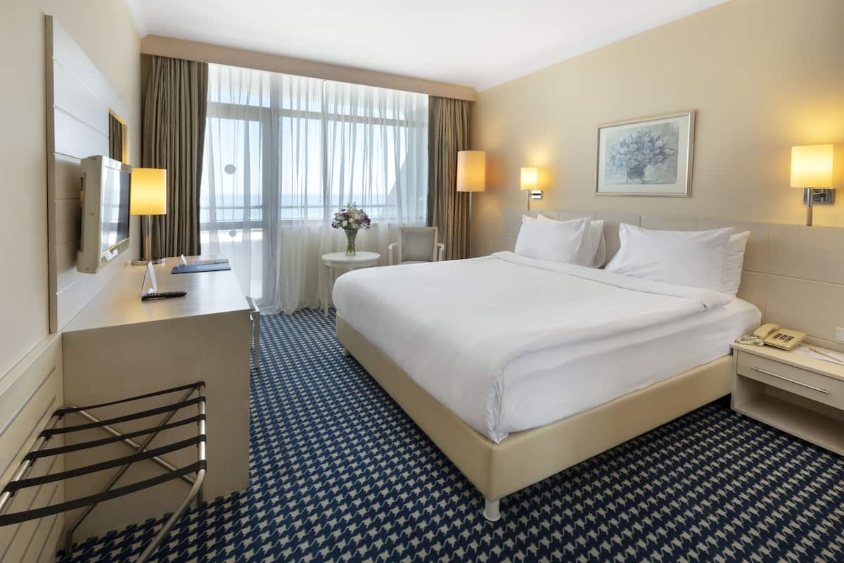 Resort Standart Room Sea View | Bar mini percuma, peti besi dalam bilik, katil lipat simpan/tambahan