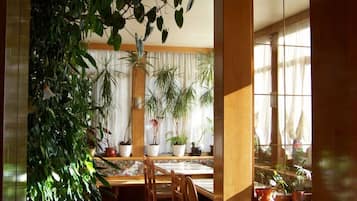 Desayuno buffet incluido todos los días