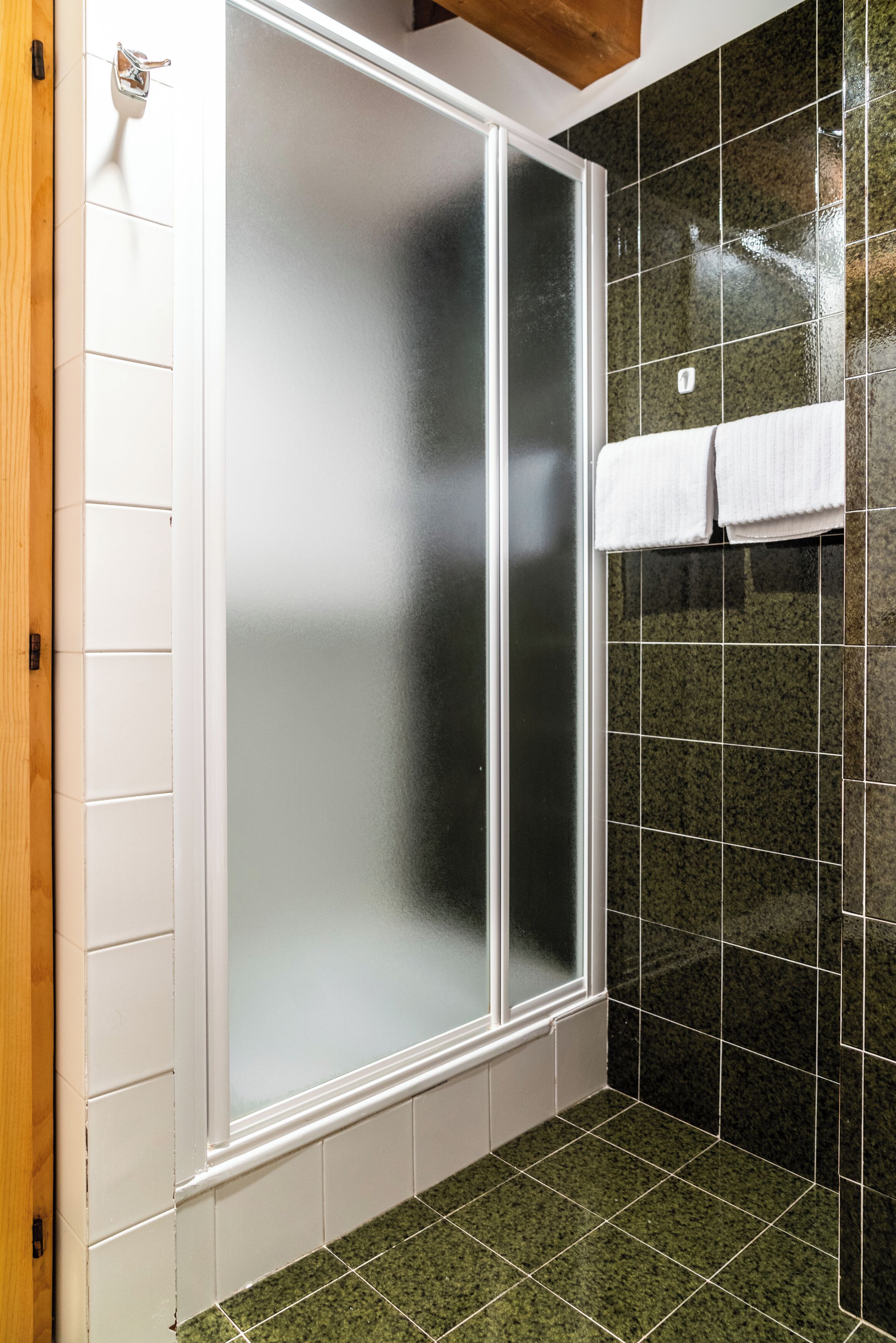 Apartment, 1 Bedroom (3 people) | Badezimmer | Dusche, Haartrockner, Bidet, Handtücher