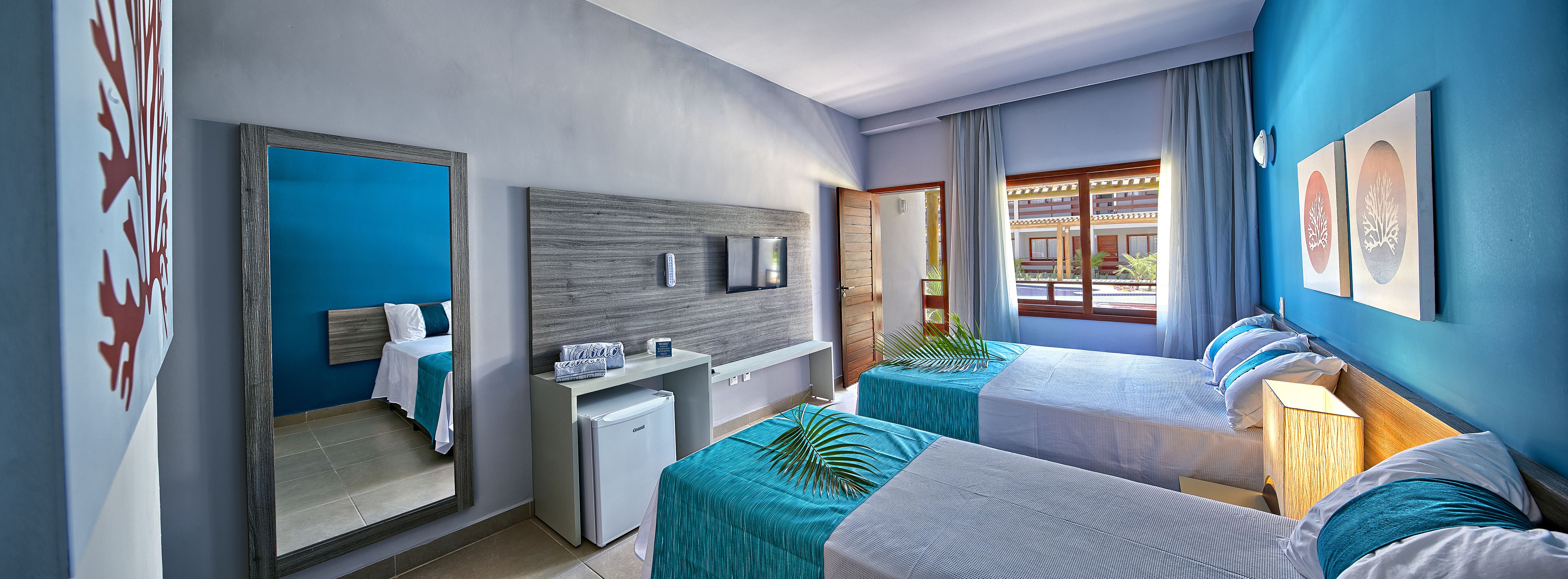 double room | minibar, in-room safe, blackout curtains, free wifi