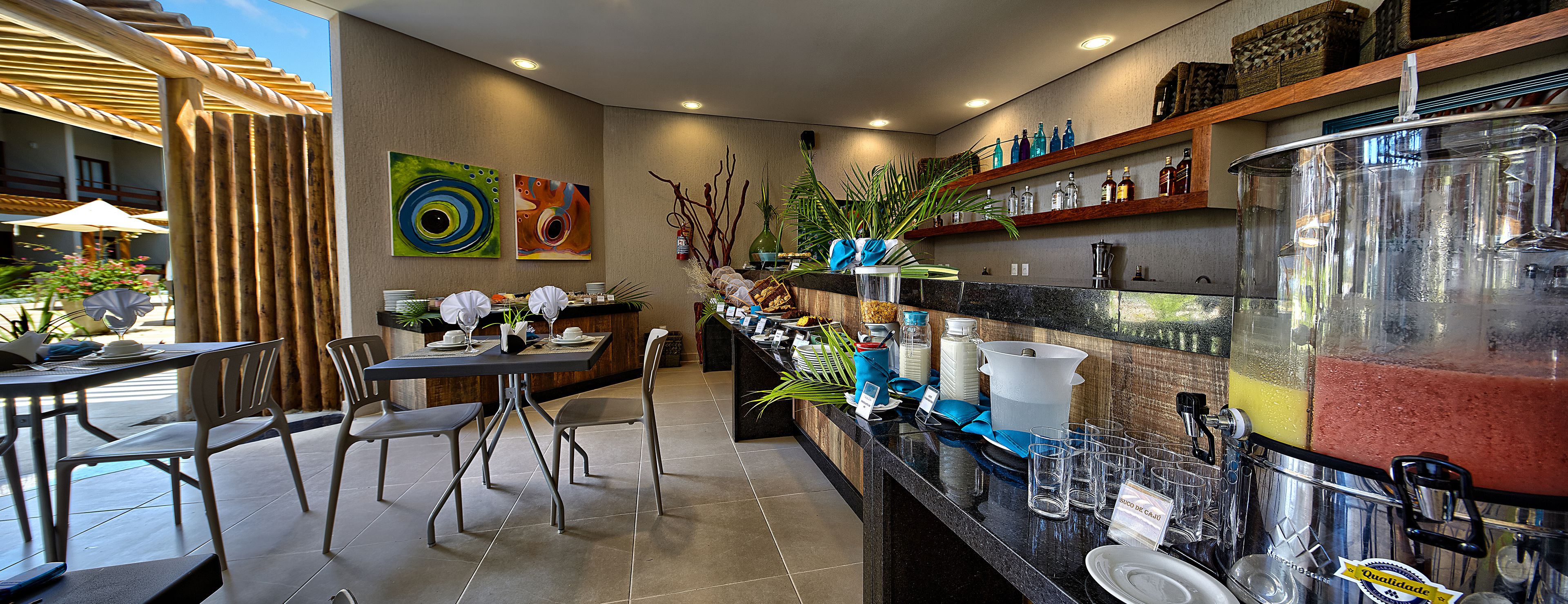 Petit déjeuner buffet compris tous les jours