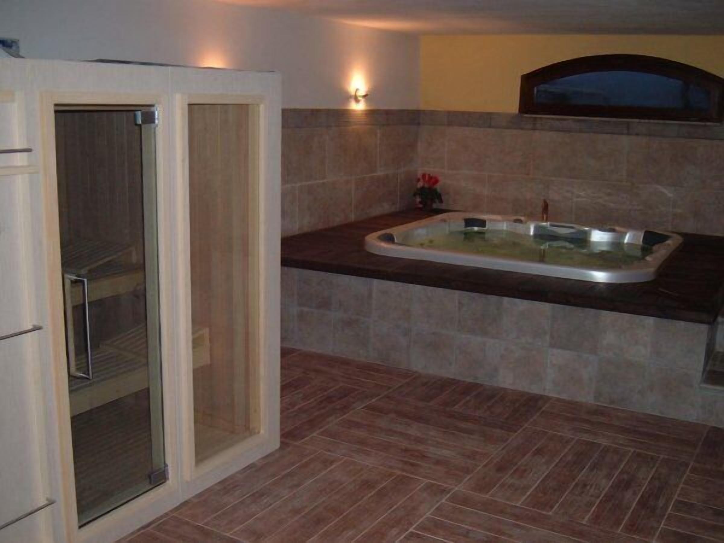 Indoor-Driving-Range