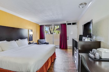 Down comforters, desk, blackout drapes, iron/ironing board at The Link Hotel