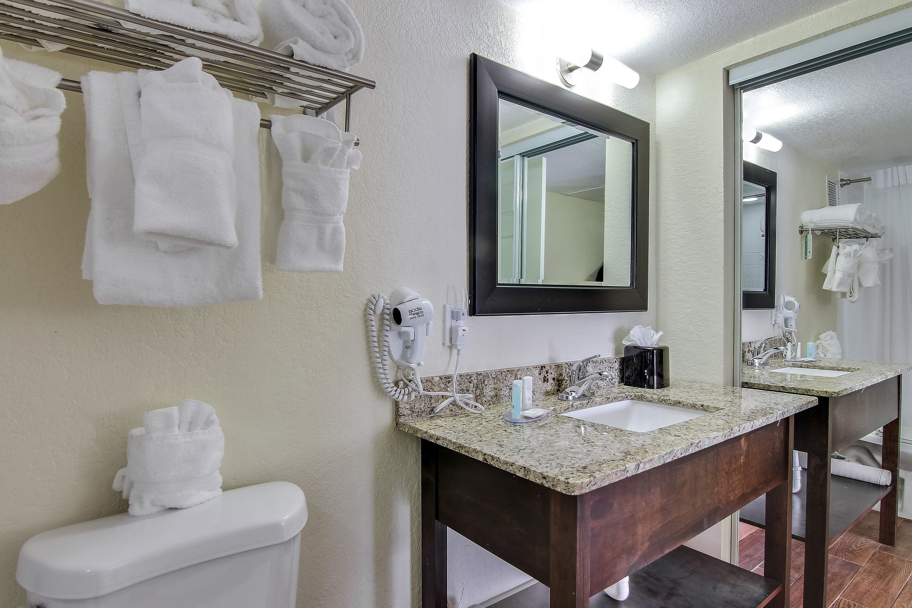 Photo - The Link Hotel on Sunrise