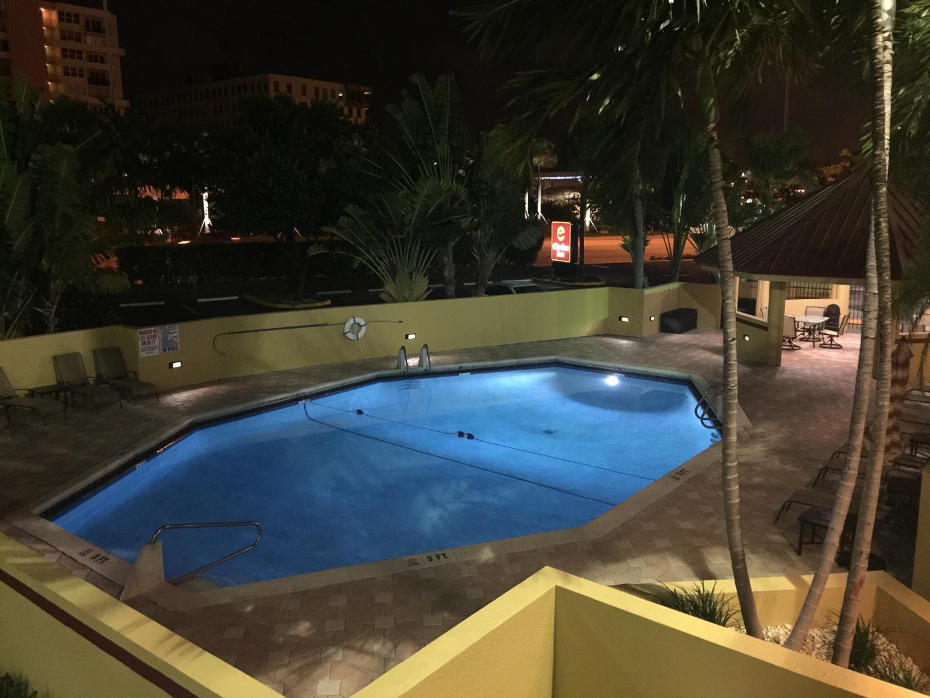 Photo - The Link Hotel on Sunrise