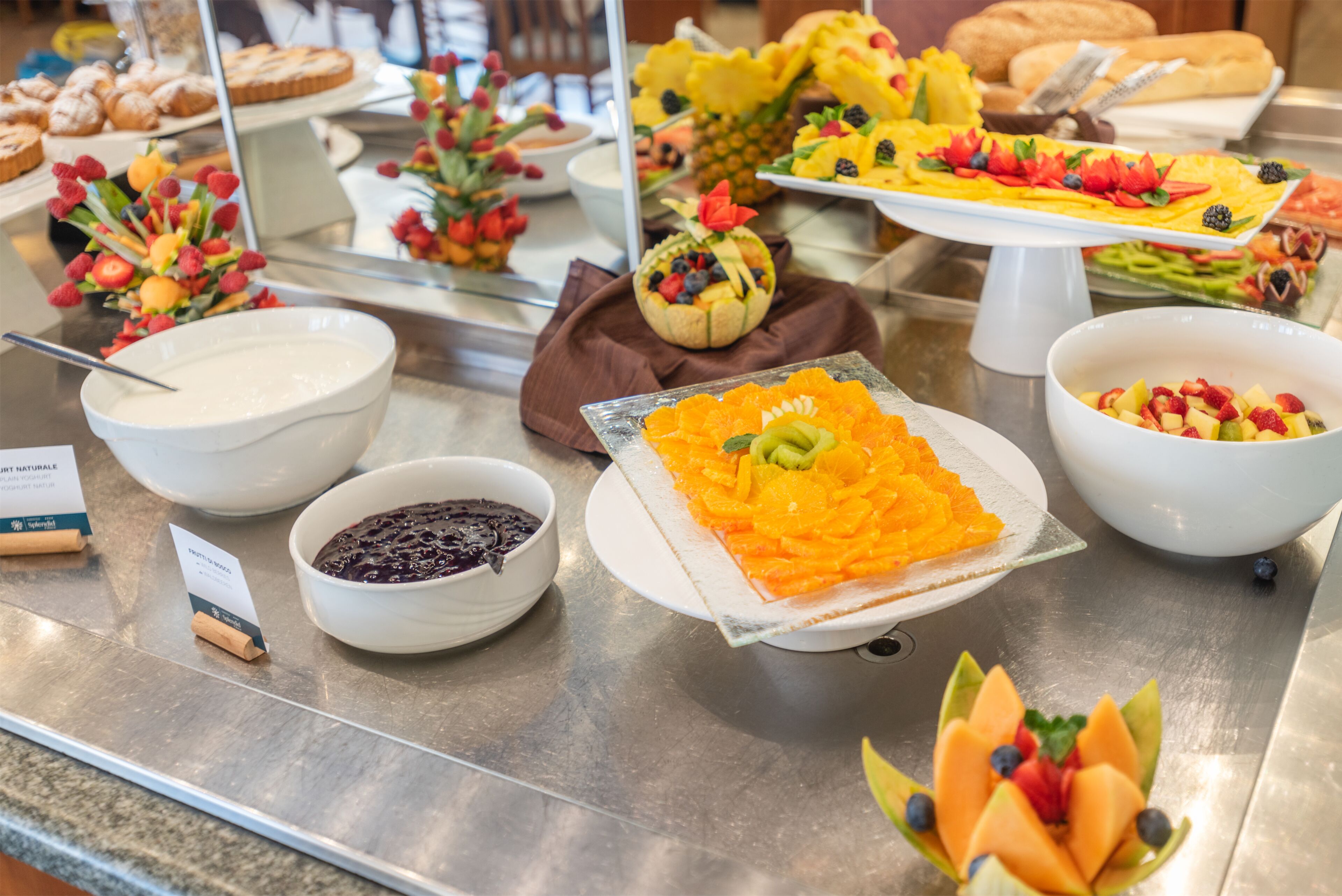 Free daily buffet breakfast
