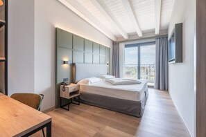 Junior Suite Penthouse | 1 habitación, caja de seguridad en la habitación y insonorización 