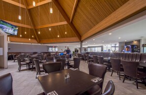 Restaurant - Grand Marshal Inn (Hythe)