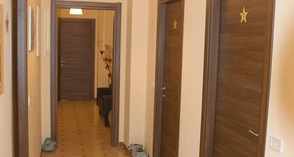 Hollywood Bed & Breakfast