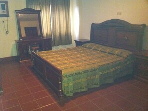 Desk - Hotel Mariador Park (Conakry)