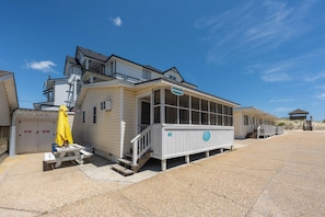 Exterior - Oceanside Court by Kees Vacations (Nags Head)