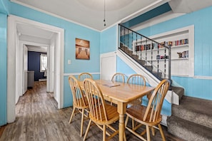 Superior Cottage | In-room dining - Oceanside Court by Kees Vacations (Nags Head)