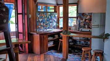 Apartment | Bathroom | Shower, free toiletries, towels