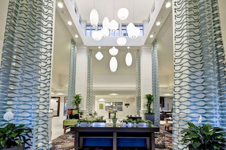 Recepción. Hilton Garden Inn Detroit Troy