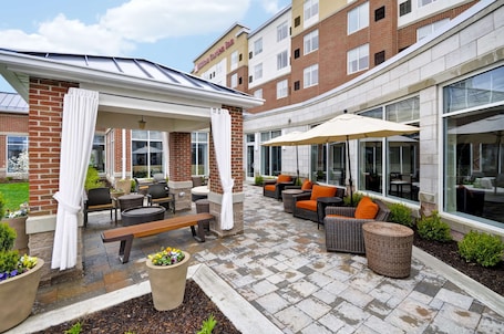 Exterior. Hilton Garden Inn Detroit Troy