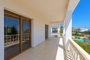 Villa, 4 chambres | Vue depuis le balcon