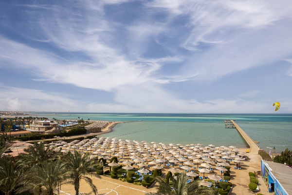 Private beach, beach umbrellas, beach towels, scuba diving