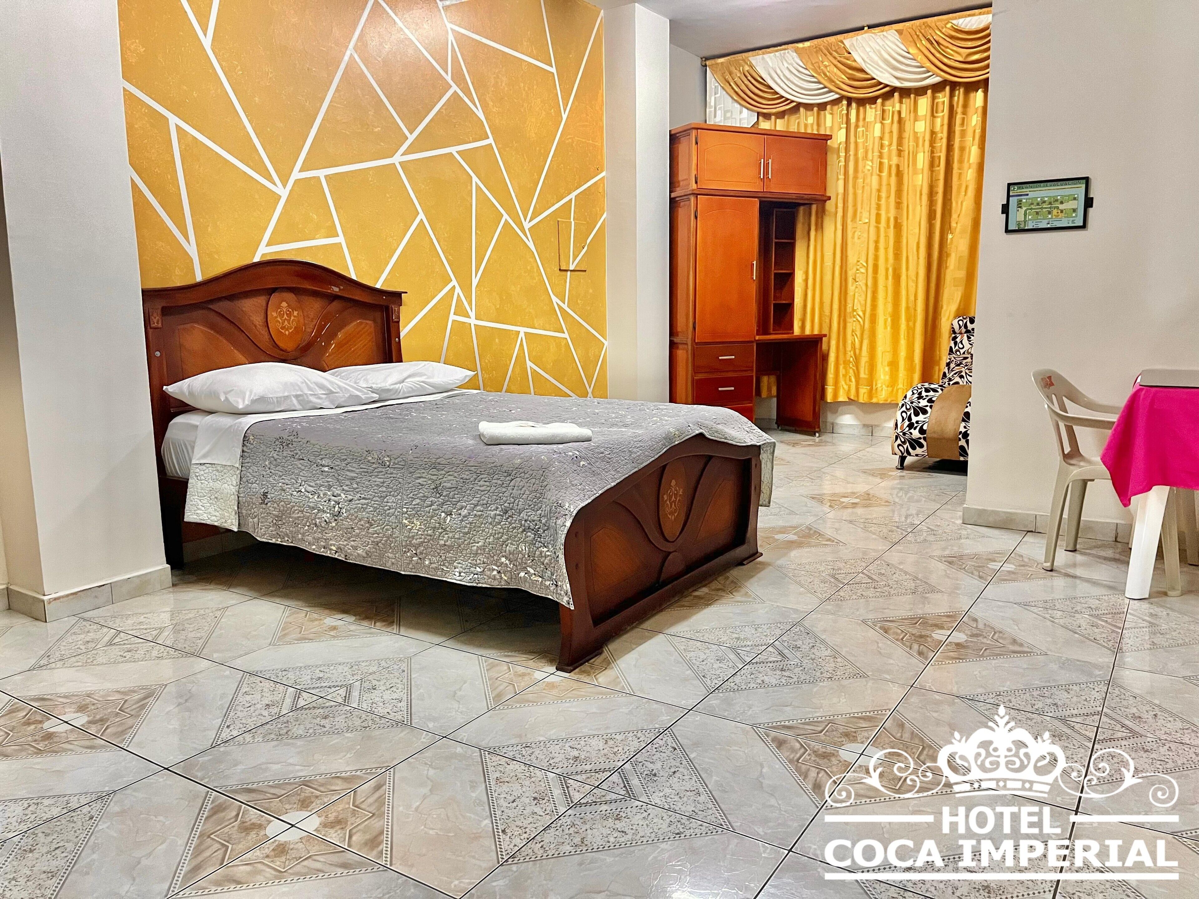 Single Room | Down duvets, pillow-top beds, in-room safe, desk