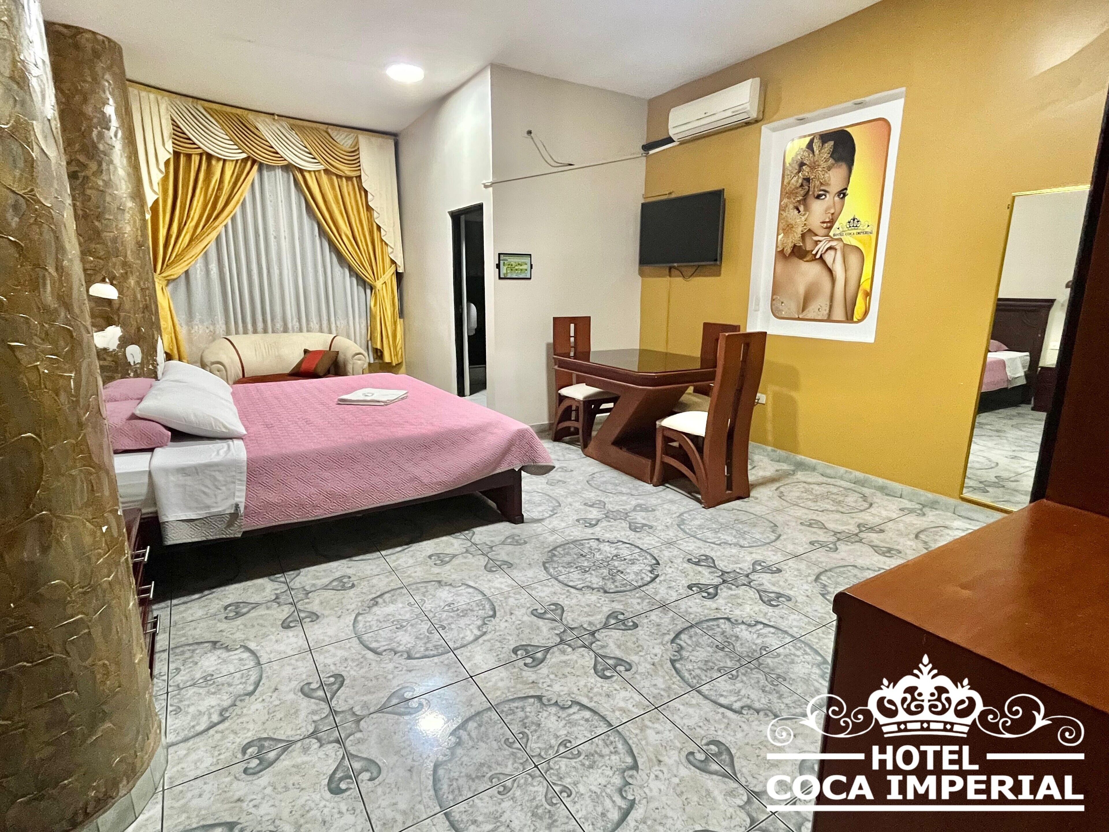 豪華客房 | 羽絨被、舒適加層、客房內保險箱、書桌