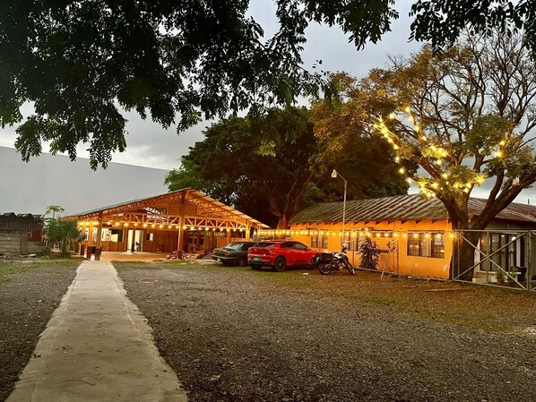 Exterior - Hotel Guanacaste (Liberia)