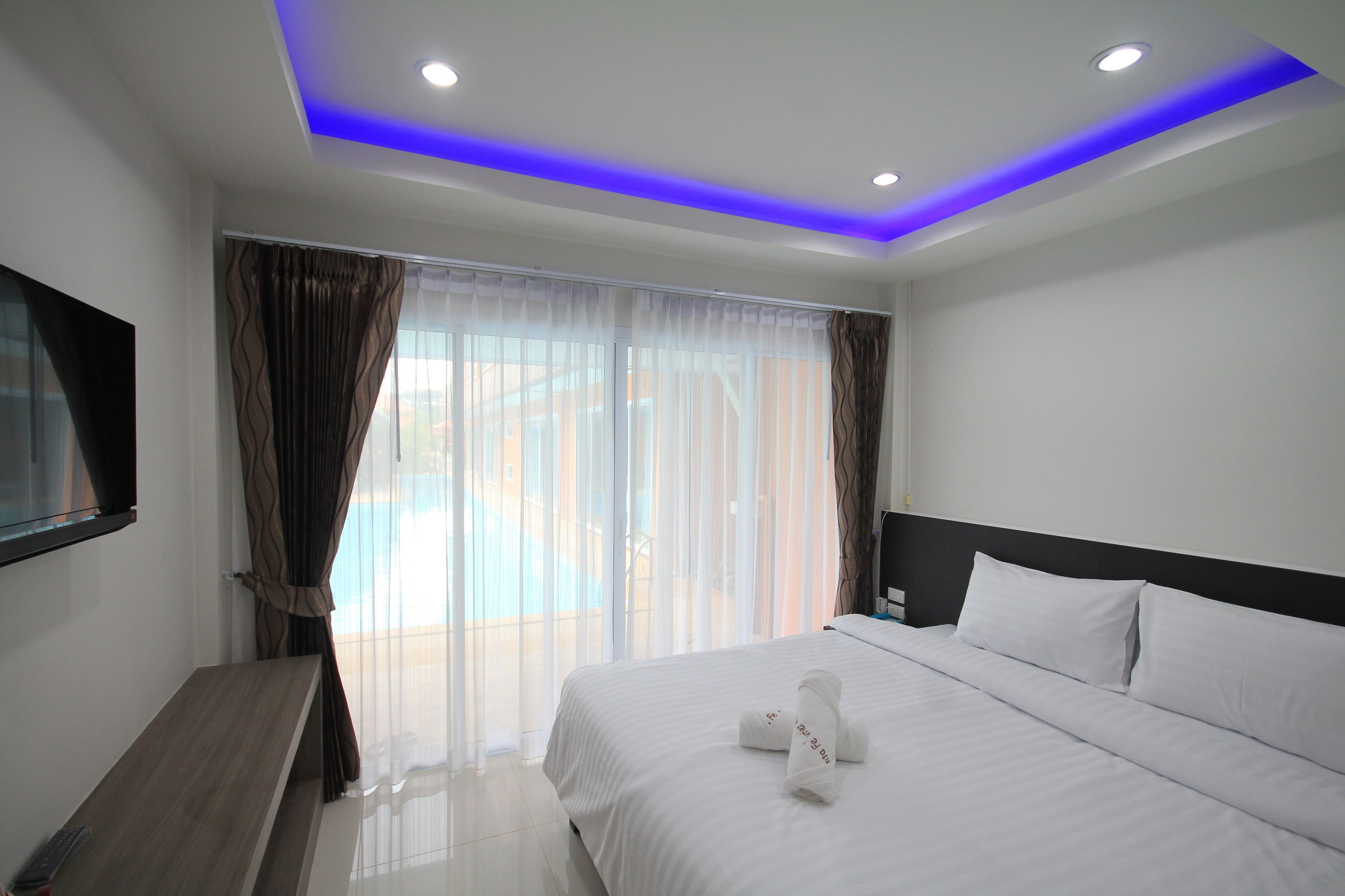 Superior Pool Access Double Bed