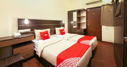 OYO 108 Golden Palace Hotel