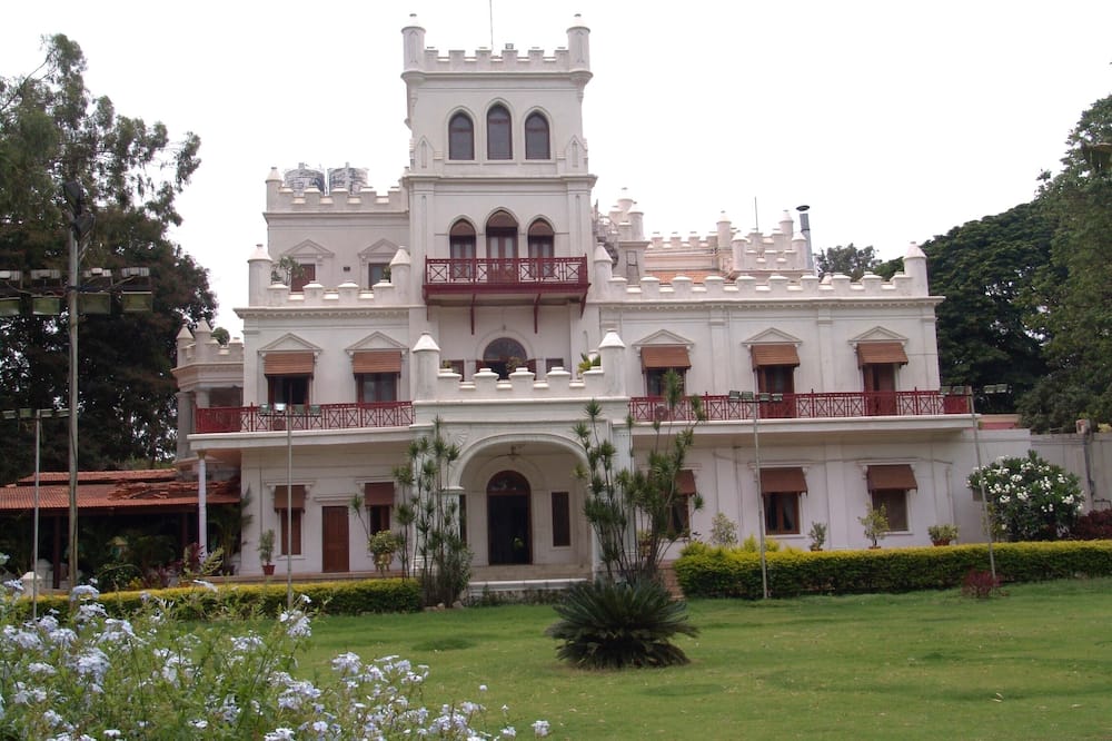 Jayamahal Palace Hotel