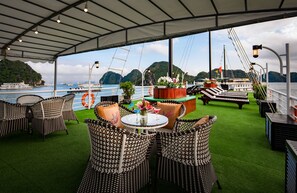 Terrace/patio - Lavender Elegance Cruise (Ha Long)