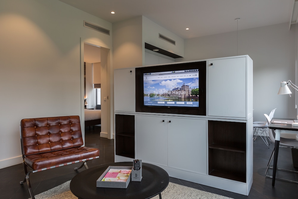 B-aparthotel Kennedy The Hague by null