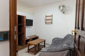Studio Tiêu chuẩn, bếp nhỏ (para 2 personas) | Bàn, nôi (giường cho trẻ sơ sinh) miễn phí 