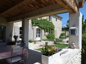 View from property - Le Mas des Etoiles - Luberon B&B (Gordes)