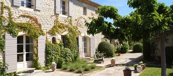Le Mas des Etoiles - Luberon B&B