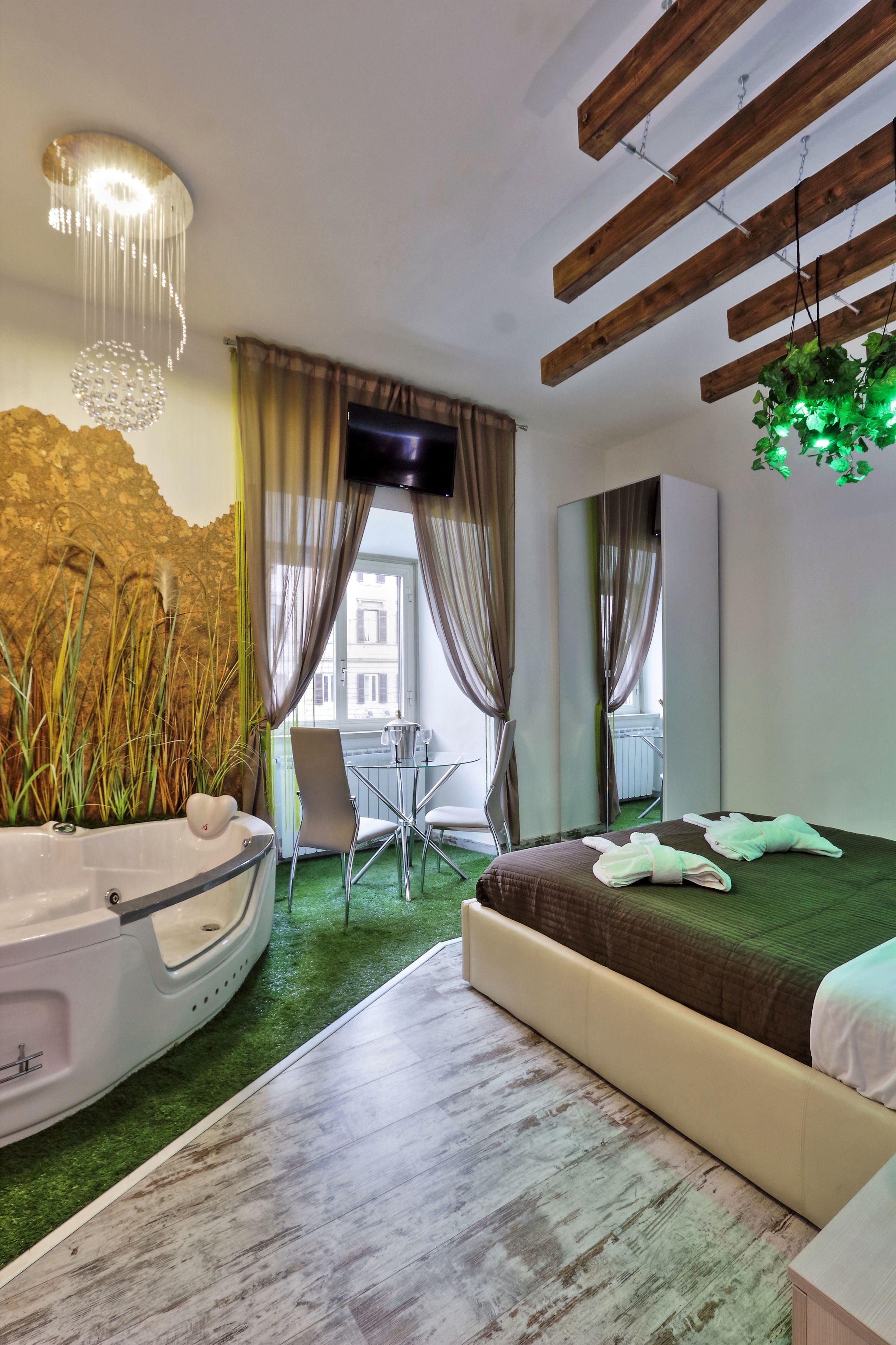 Deluxe-Suite, Whirlpool