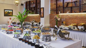 Free buffet breakfast - Phu Quoc Ocean Pearl Hotel (Phu Quoc)