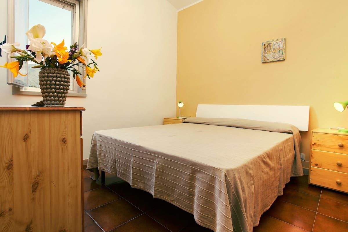 Departamento, 1 habitación | Ropa de cama de alta calidad, insonorización, cunas y wifi gratis