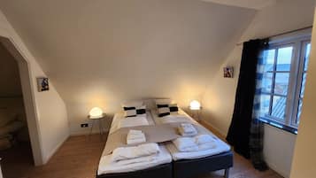 Deluxe-Loft | Allergikerbettwaren, Verdunkelungsvorhänge, kostenloses WLAN, Bettwäsche
