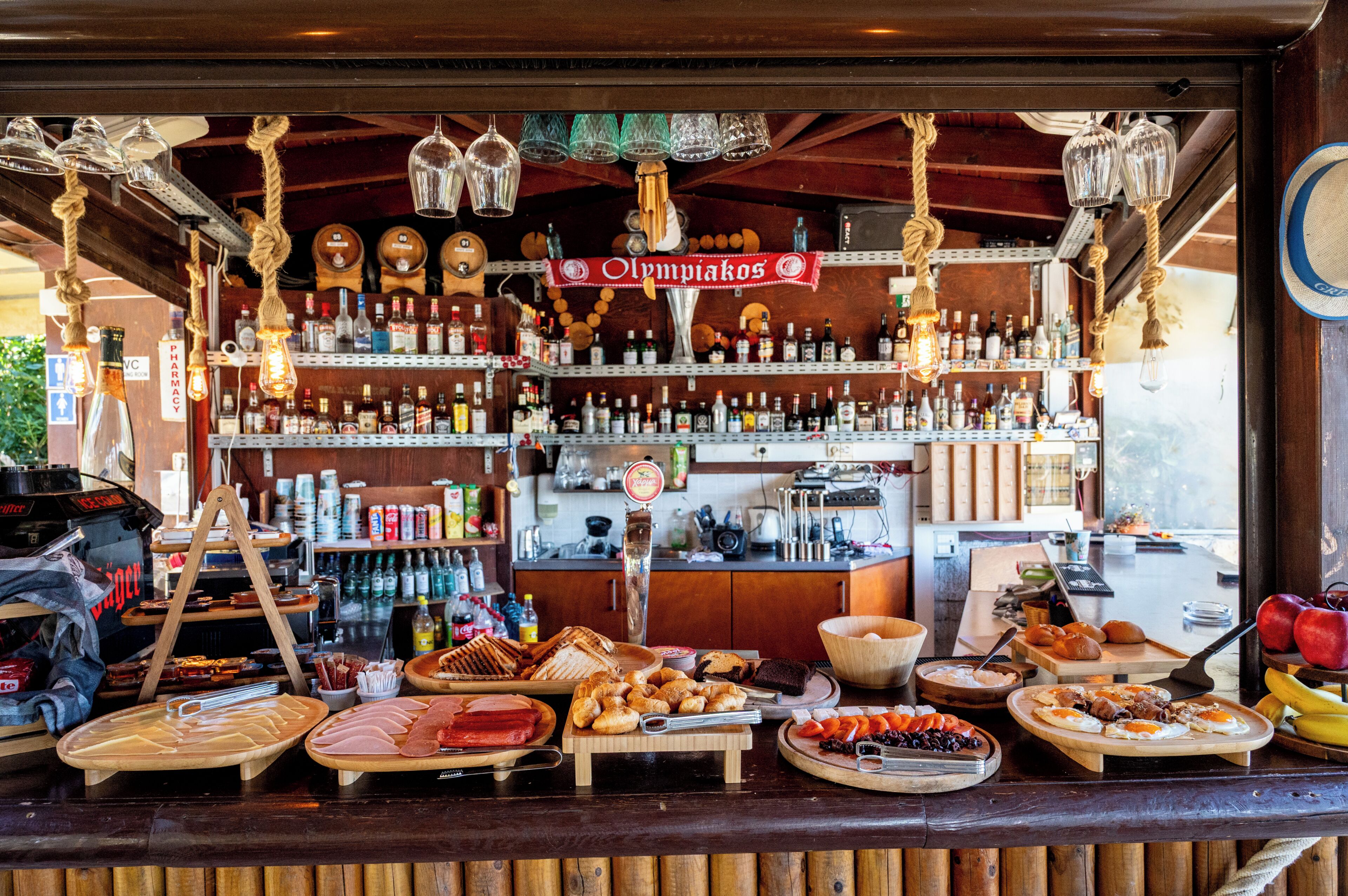 Poolside bar