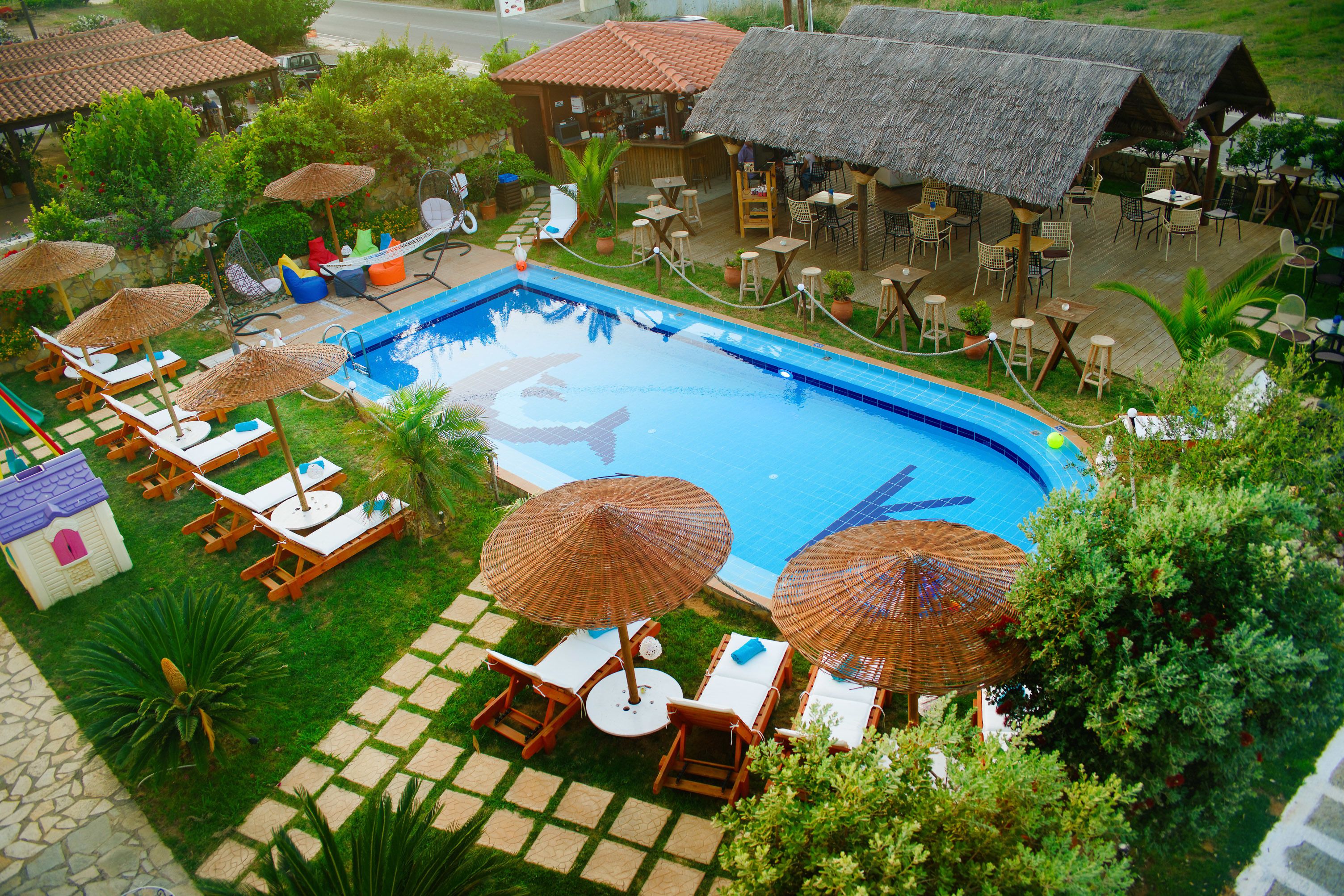 Outdoor pool, pool loungers