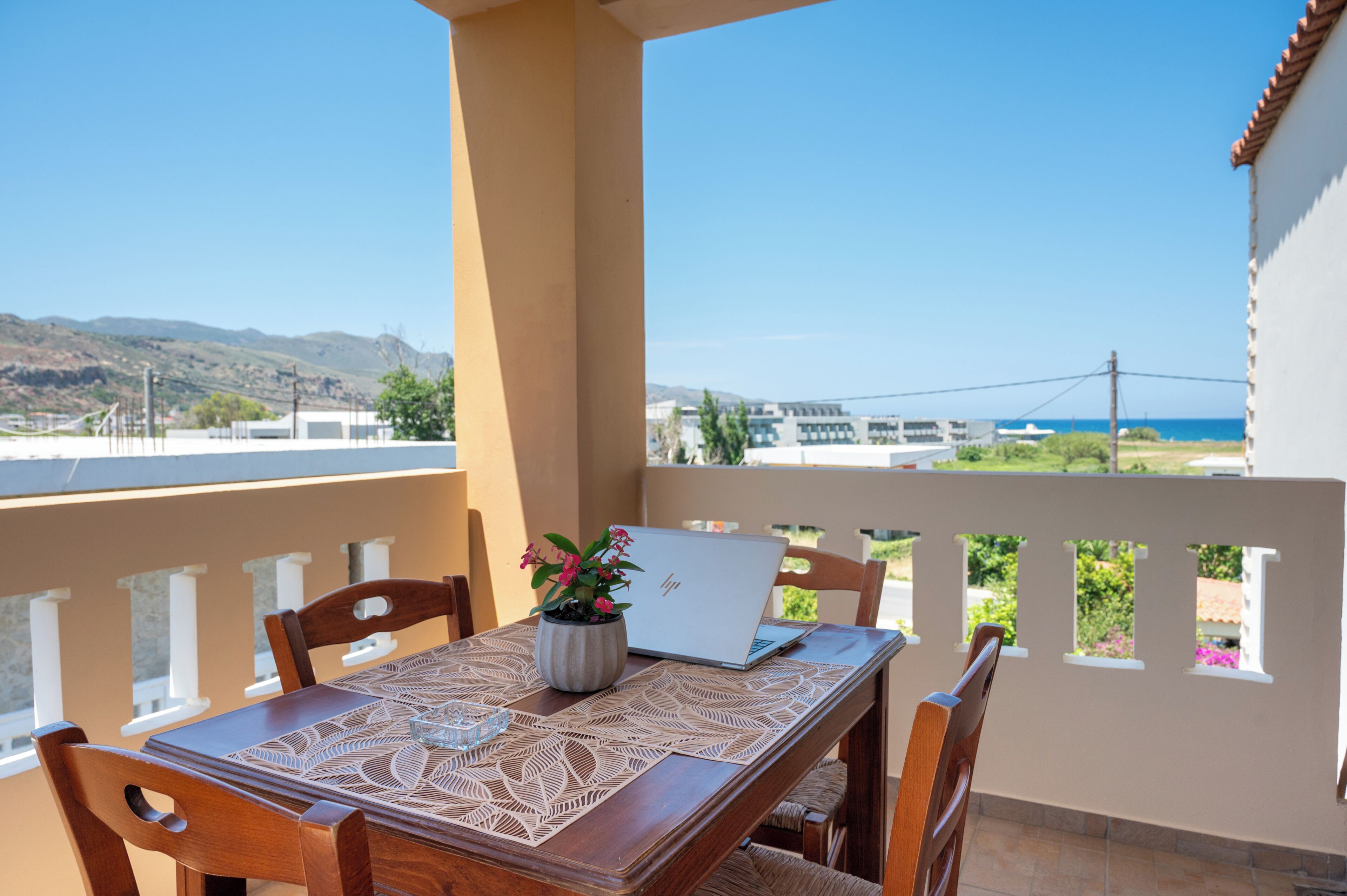 Family Apartment, 1 Bedroom | 1 bedroom, blackout drapes, cribs (free), WiFi (free)