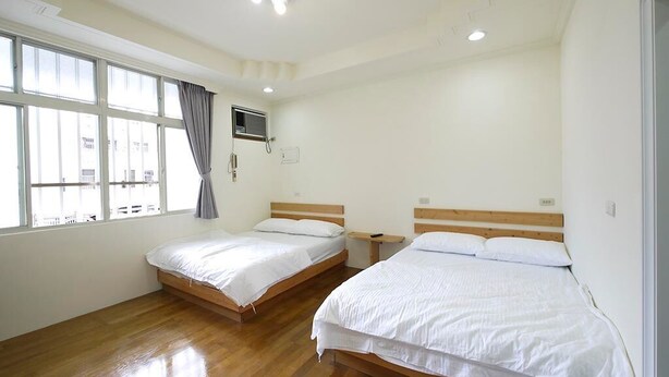 Family Room, City View - Wooden Man B&B (Taitung)